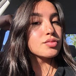 Meet your Posher, Kanissa